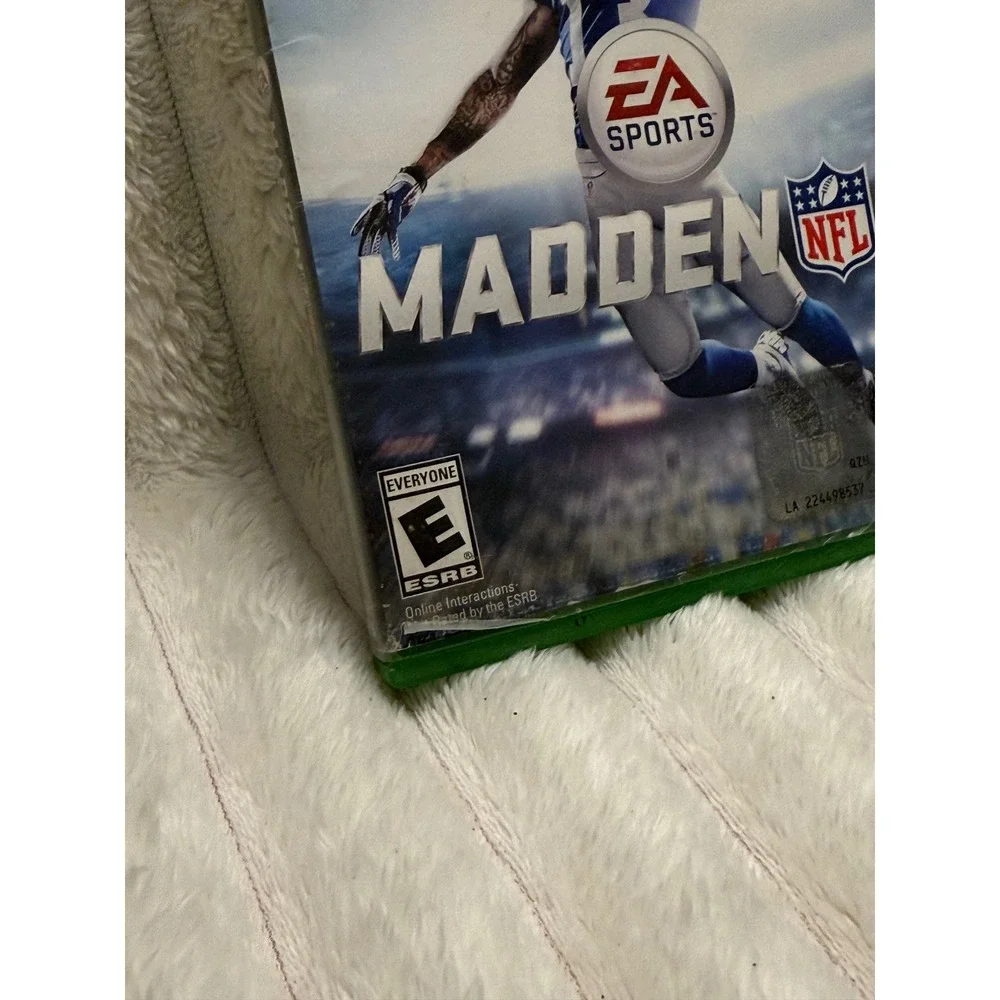 Madden NFL 16 Microsoft Xbox One 2015 EA Sports Complete w/ Case & Inserts